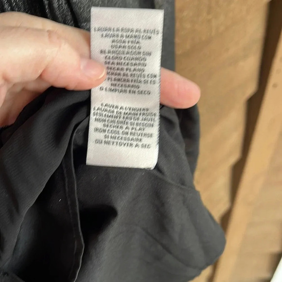 Nanette Lepore breezy black sparkle pleated blouse, size small - Picture 6 of 7